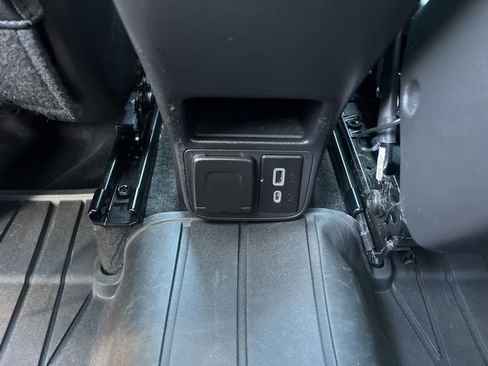 Used 2023 Buick Encore GX Essence w/ Experience Buick Package image 31