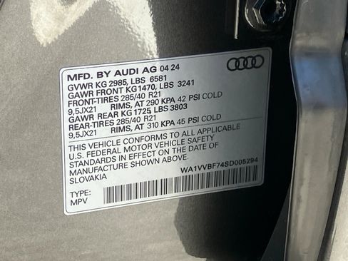 Used 2025 Audi Q7 3.0T Prestige w/ Prestige Package AWD/4WD image 13