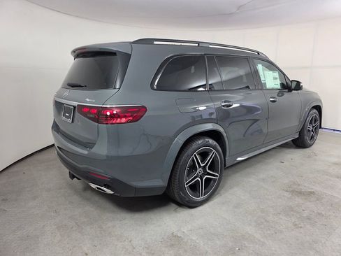 New 2026 Mercedes-Benz GLS 450 4MATIC image 4