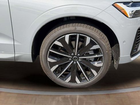 New 2026 Volvo XC60 T8 Ultra w/ Protection Package Premier AWD/4WD image 26