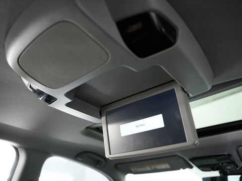 Used 2020 Honda Pilot Touring image 39