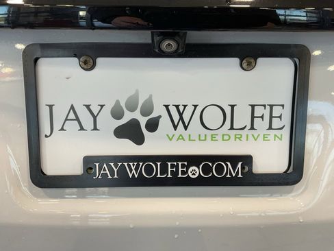 Used 2022 GMC Terrain SLE w/ Driver Convenience Package image 25