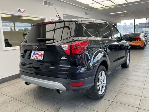 Used 2019 Ford Escape SE AWD/4WD image 5
