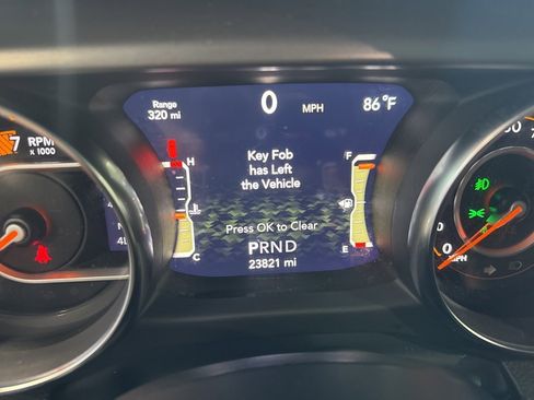 Used 2023 Jeep Wrangler Sport S image 32