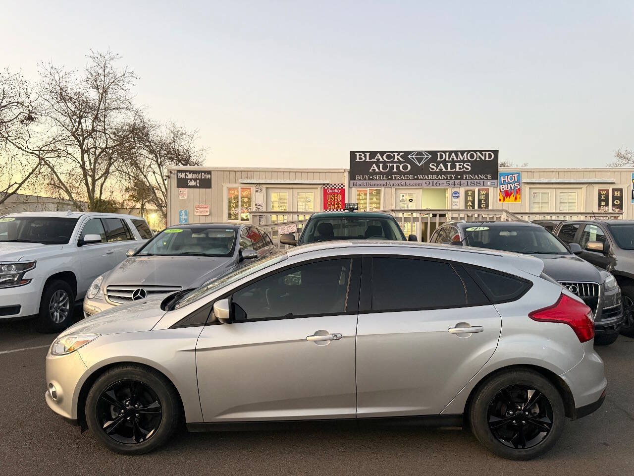 Used 2012 Ford Focus SE FWD image 7