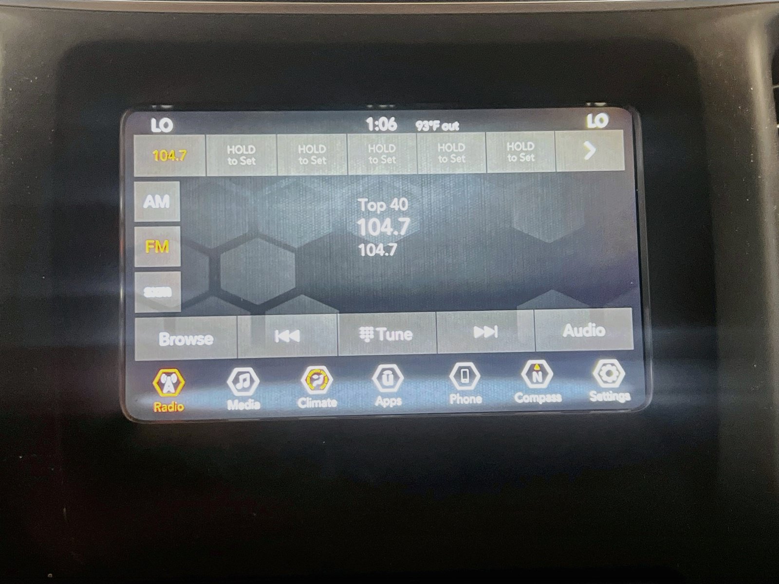 Used 2019 Jeep Cherokee Latitude Plus FWD image 10
