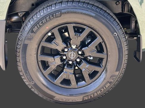 New 2026 Nissan Frontier SV w/ SV Convenience Package RWD image 7