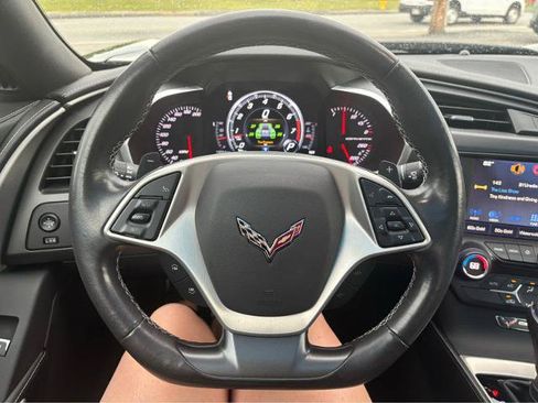 Used 2016 Chevrolet Corvette Stingray Coupe RWD image 17