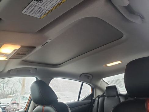 Certified 2024 Nissan Sentra SR w/ SR Premium Package image 14