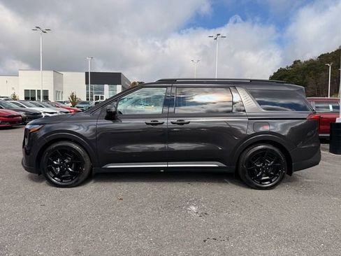 New 2026 Kia Carnival SX Prestige image 4