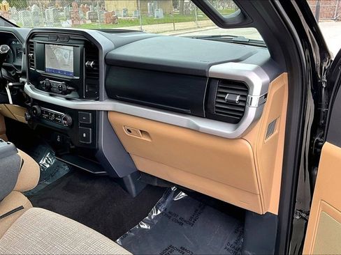 Used 2023 Ford F150 XLT image 15