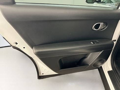 Used 2024 Hyundai Ioniq 5 SEL image 27