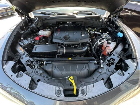 Used 2023 Alfa Romeo Stelvio Sprint RWD image 41