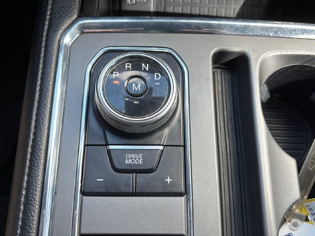 Used 2020 Ford Expedition XLT w/ Equipment Group 202A RWD image 23