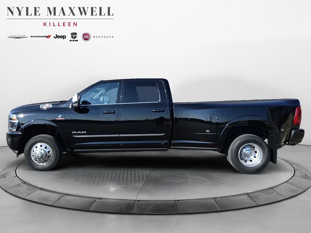 Used 2026 RAM 3500 Limited AWD/4WD image 13