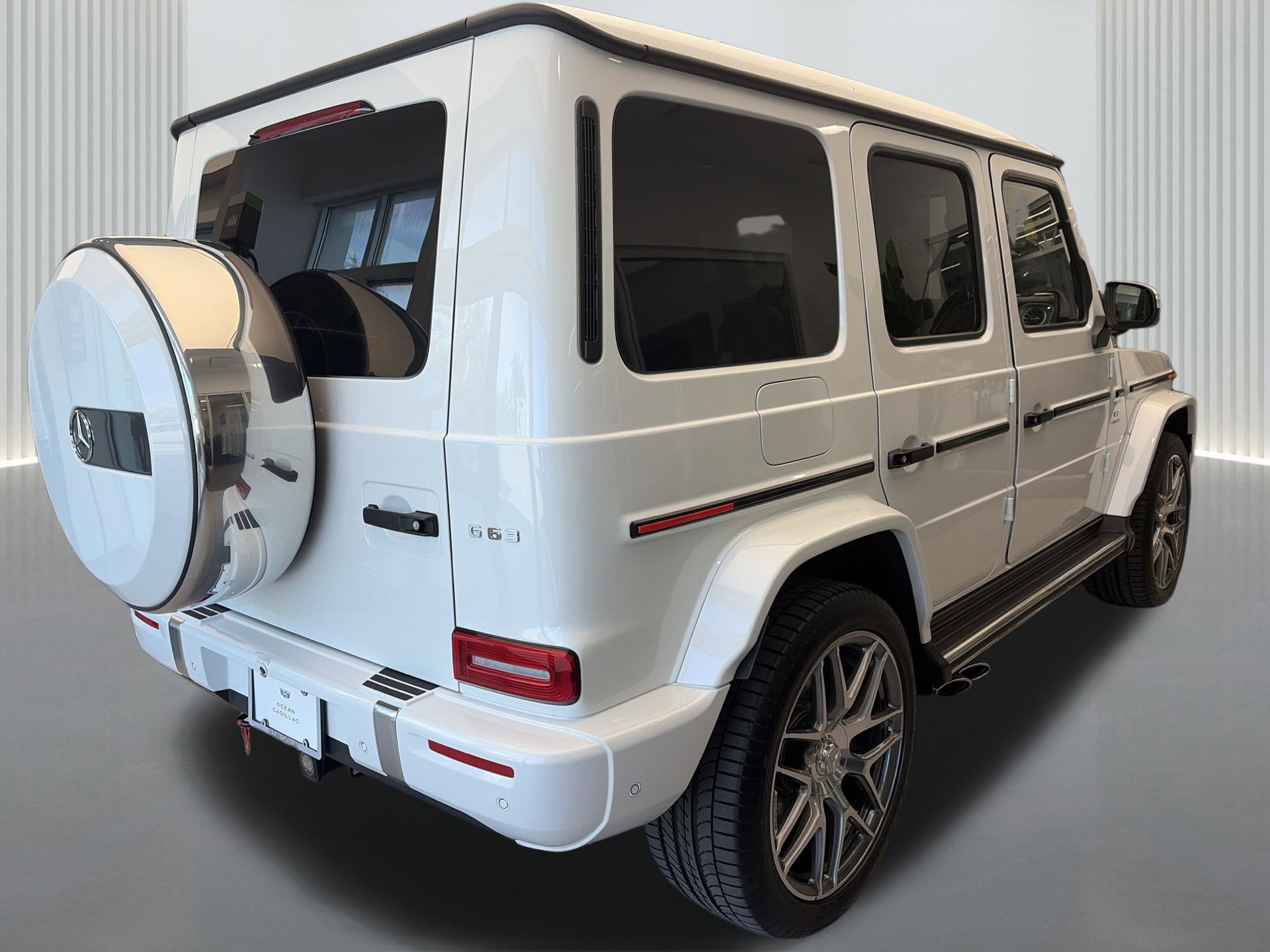 Used 2025 Mercedes-Benz G 63 AMG 4MATIC image 6