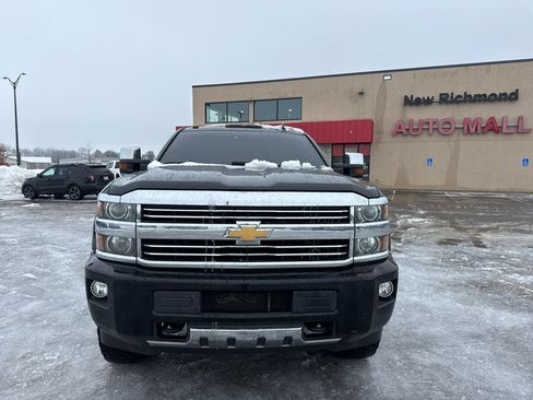 Used 2016 Chevrolet Silverado 3500 High Country w/ Duramax Plus Package image 8