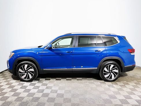 Used 2025 Volkswagen Atlas SEL AWD/4WD image 4