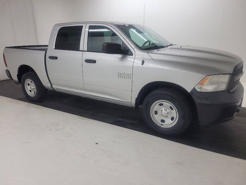 Used 2016 RAM 1500 Tradesman w/ Popular Equipment Group AWD/4WD image 11