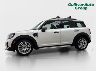 Used 2024 MINI Cooper Countryman S w/ Premium Package FWD video 2