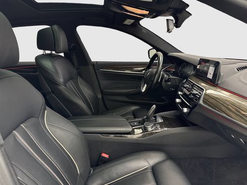 Used 2018 BMW 530i RWD image 40
