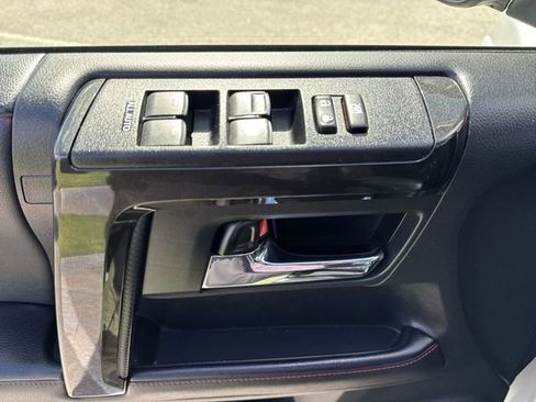 Used 2024 Toyota 4Runner TRD Off-Road Premium w/ Moonroof Package AWD/4WD image 24