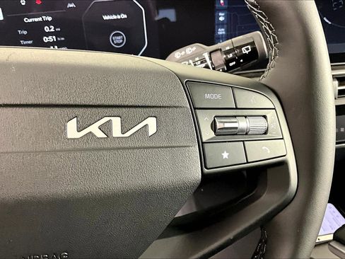 New 2026 Kia Sportage SX FWD image 22