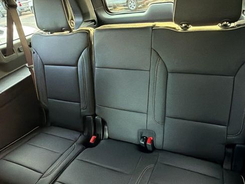 New 2026 Chevrolet Suburban Premier w/ Sun And Tow Package AWD/4WD image 20