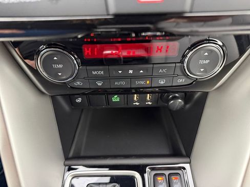 New 2026 Mitsubishi Eclipse Cross SEL AWD/4WD image 31