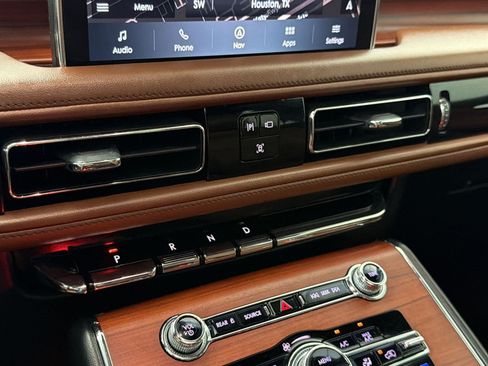 Used 2022 Lincoln Aviator Reserve w/ Elements Package Plus RWD image 29