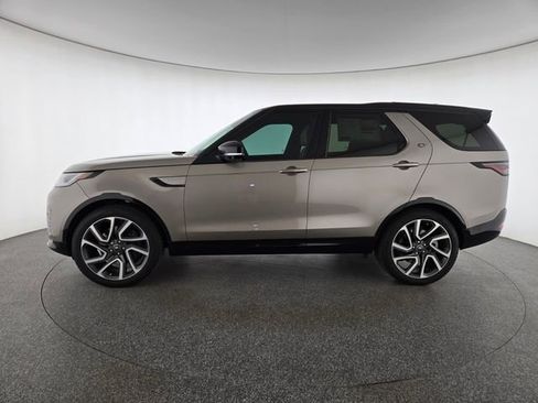 New 2025 Land Rover Discovery Dynamic SE AWD/4WD image 6