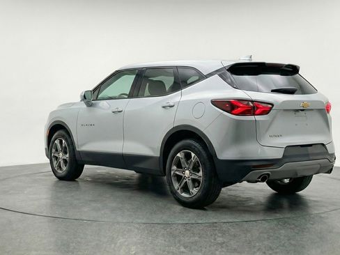 Used 2025 Chevrolet Blazer LT FWD image 6