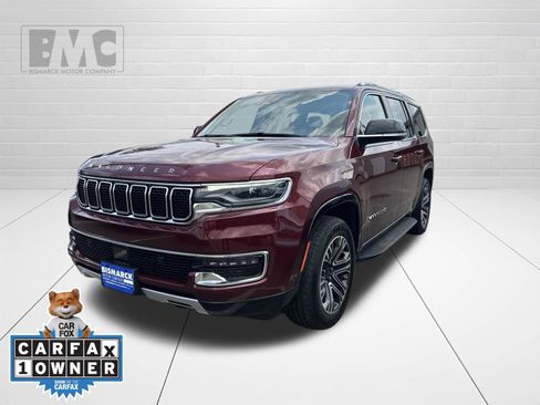 Used 2024 Jeep Wagoneer Series II AWD/4WD image 1