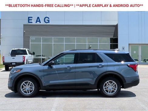 New 2026 Ford Explorer Active RWD image 5