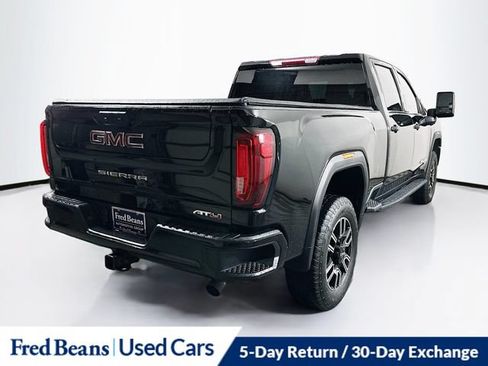 Used 2021 GMC Sierra 2500 AT4 w/ Snow Plow Prep/Camper Package AWD/4WD image 11