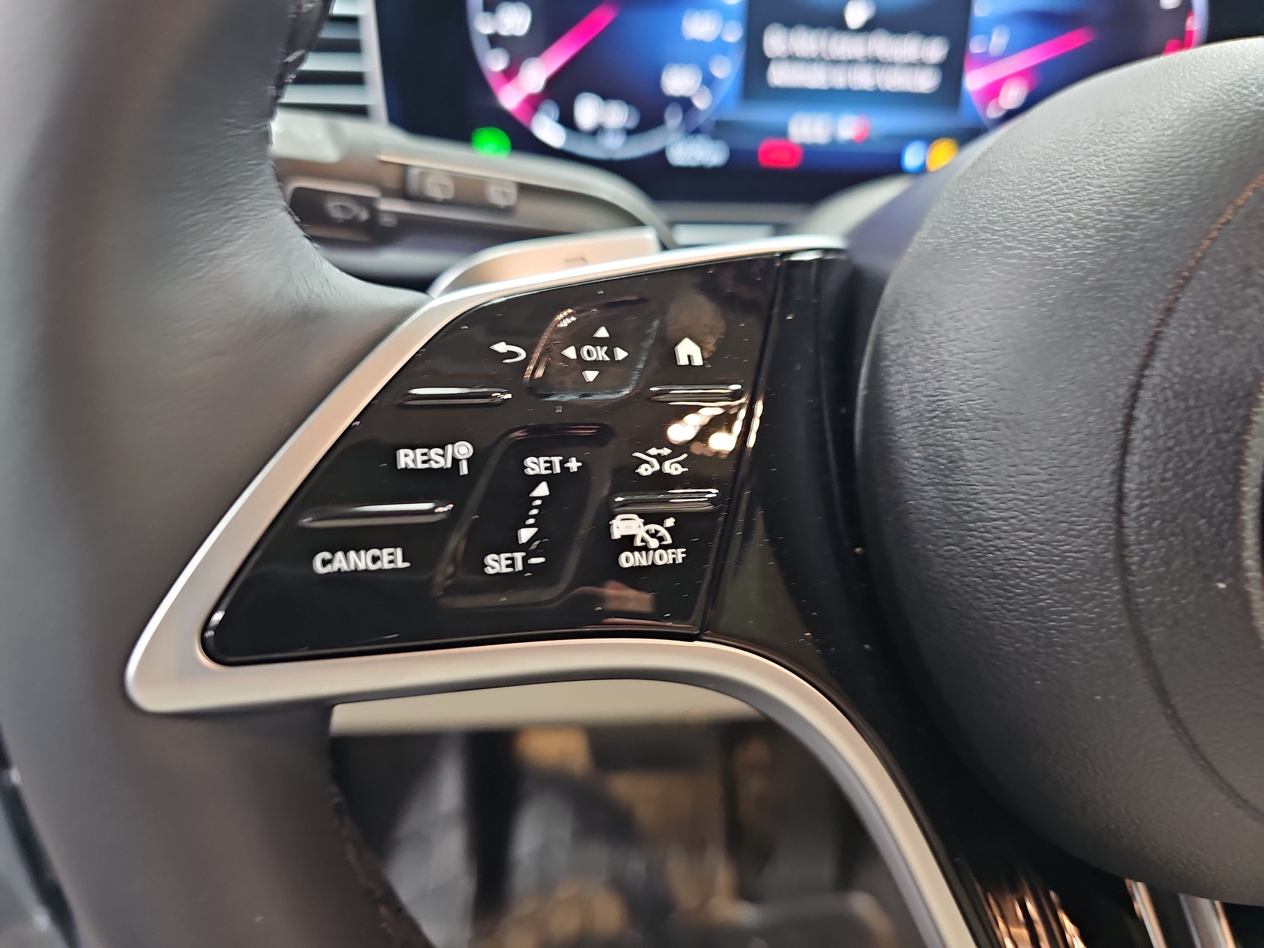 New 2026 Mercedes-Benz GLE 450 4MATIC image 18