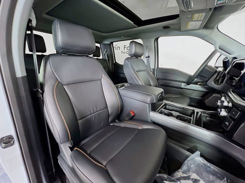 New 2026 Ford F350 Lariat w/ Black Appearance Package AWD/4WD image 17