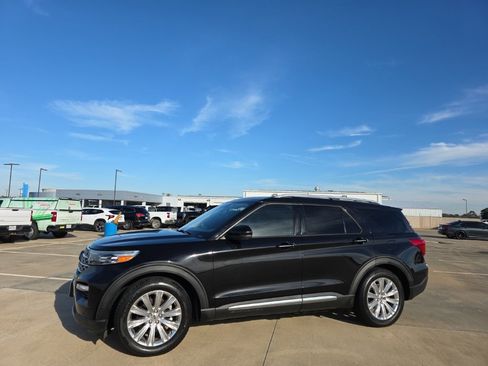 Used 2020 Ford Explorer Limited image 4