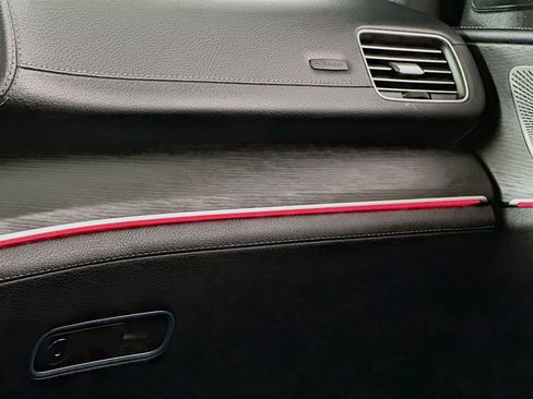 Used 2024 Mercedes-Benz GLE 450 GLE 450 AMG Line Night 4MATIC image 15