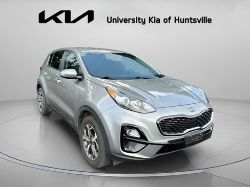 Used 2021 Kia Sportage LX AWD/4WD image 2
