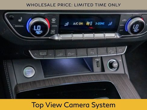 Used 2024 Audi Q5 e Premium Plus AWD/4WD image 22