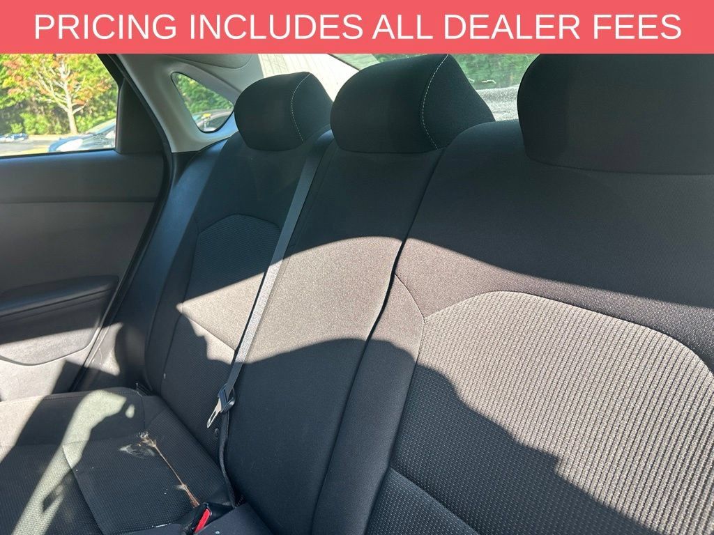 Used 2021 Kia Forte LXS FWD image 16