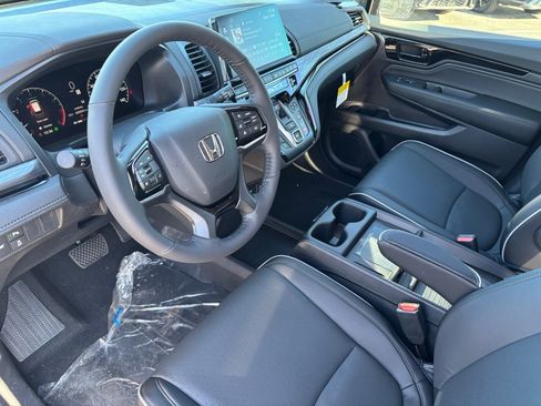 New 2026 Honda Odyssey Elite image 14