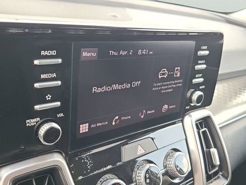 Used 2023 Kia Sorento LX image 26