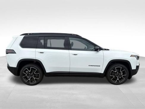 New 2026 Jeep Cherokee Overland AWD/4WD image 19