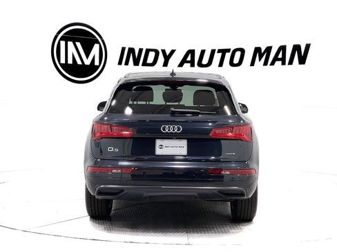 Used 2020 Audi Q5 2.0T Premium w/ Titanium Sport Package image 5