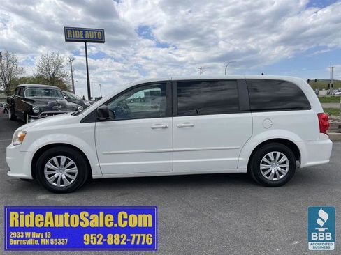 Used 2011 Dodge Grand Caravan Express FWD image 8