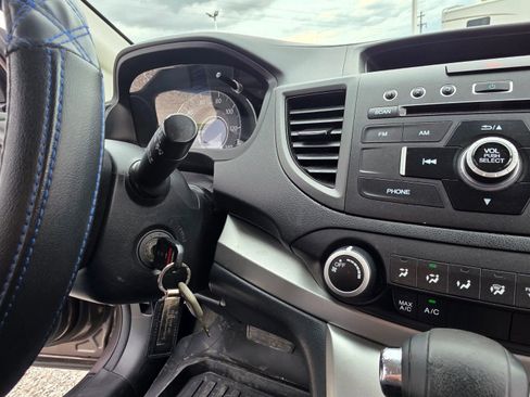 Used 2014 Honda CR-V LX image 17