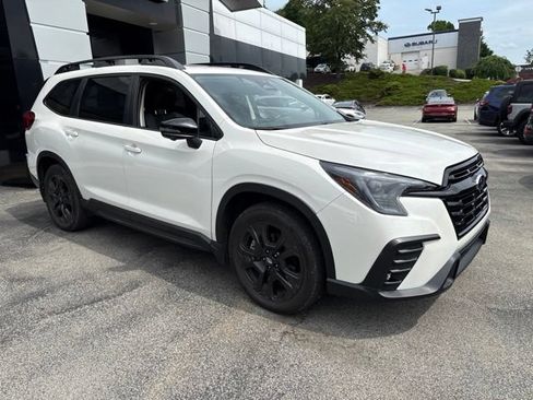 Used 2023 Subaru Ascent Onyx Edition Limited AWD/4WD image 7