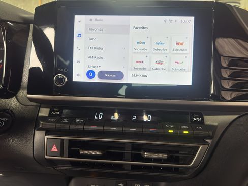 Used 2025 Toyota Camry LE FWD image 15